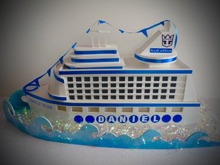 3D cruise ship gift card box